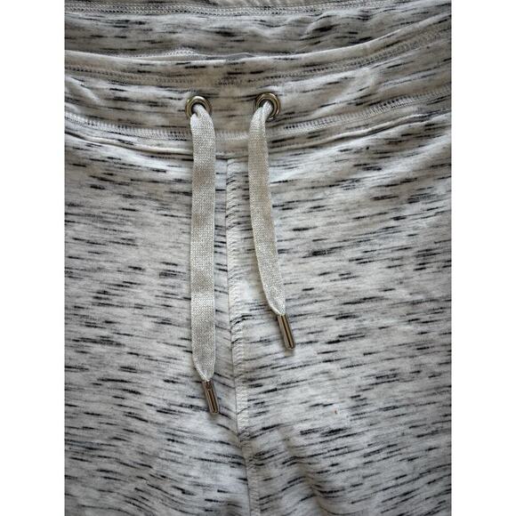 NEW Chico's Zenergy grey drawstring lounge sweat pants 3R/XL cozy stretch travel - Picture 3 of 6